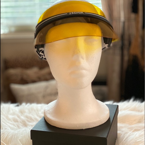 Dior Accessories - Christian Dior Women’s club 1 Logo Visor